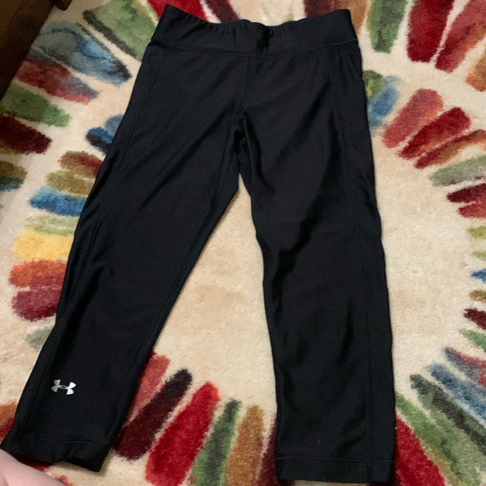 UA capri leggings